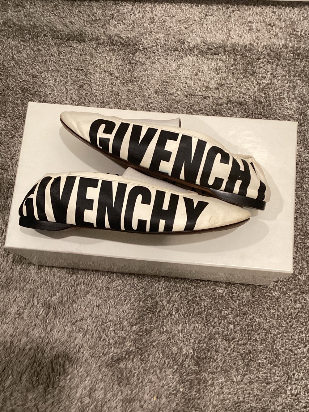Givenchy White Leather Pointed Toe Logo Flats with Bold Black Lettering